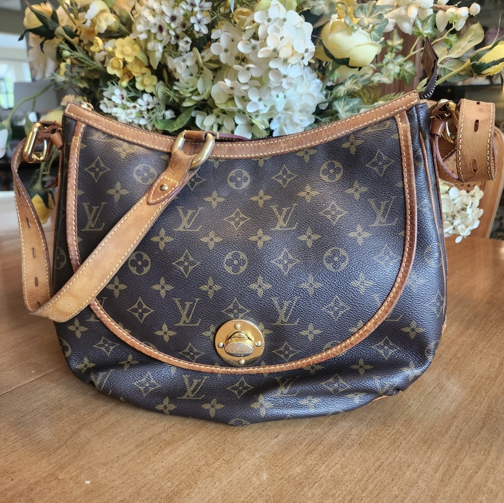 Louis Vuitton Monogram Brown Shoulder Bag
